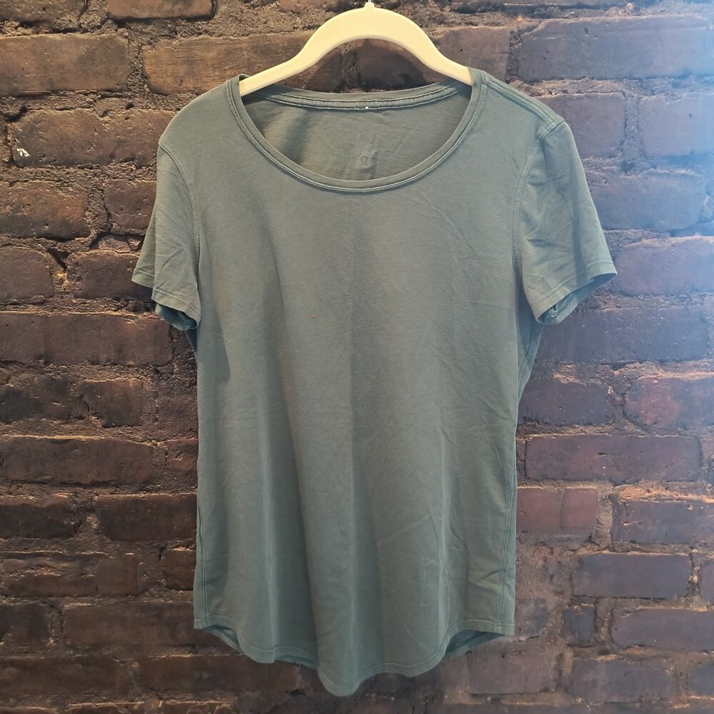 Dark Green Lululemon T-Shirt